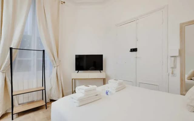 Elegant Studio - 2P - Auteuil/bois de Boulogne - photo 2