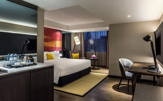 Mercure Bangkok Sukhumvit 11 - photo 2