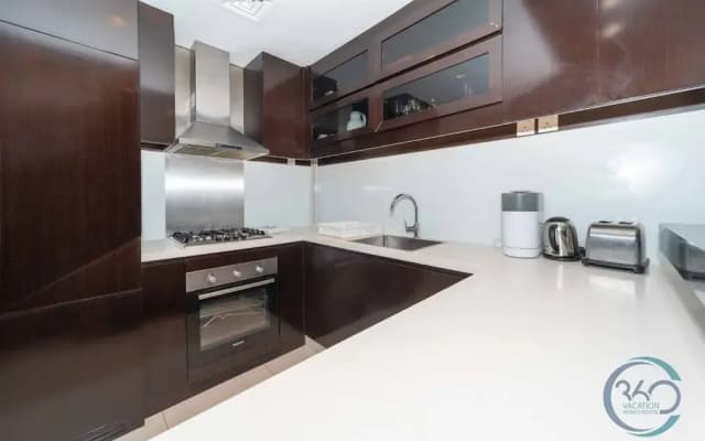 Exquisite 1 BR Apartment Upper Crest - photo 5