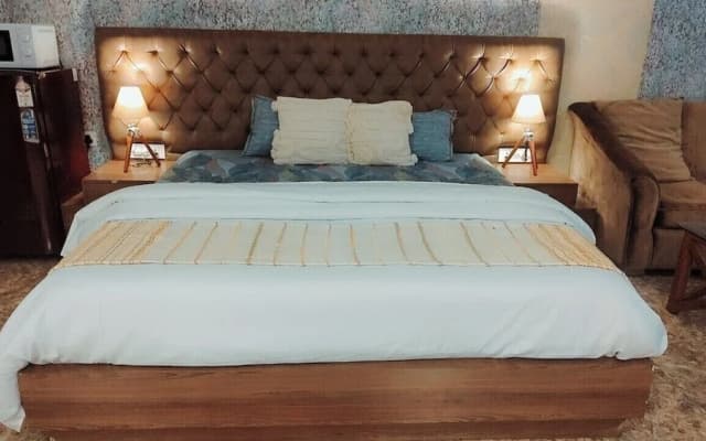 Hotel Pushpanjali - photo 5