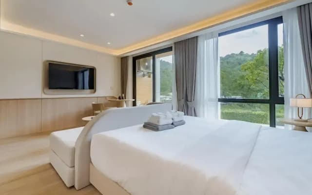 Wyndham Gardens Elegant Studio, Forrest View 2228 - photo 4
