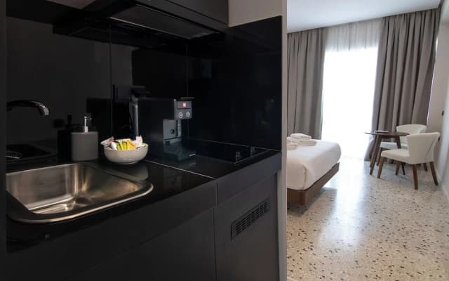 Mythodea Athens Suites - photo 2