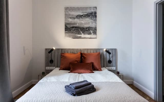 Luxury Central Apartment - photo 5