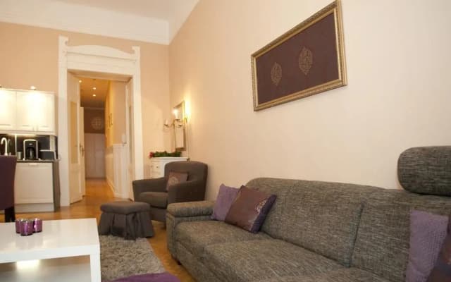 Viktoria Apartment - photo 4