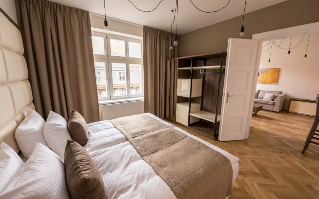 Letna Garden Suites - photo 3