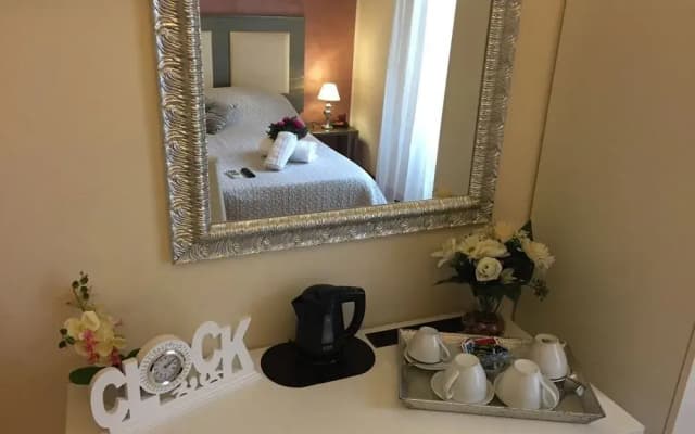 Elizabeth Rooms - photo 5