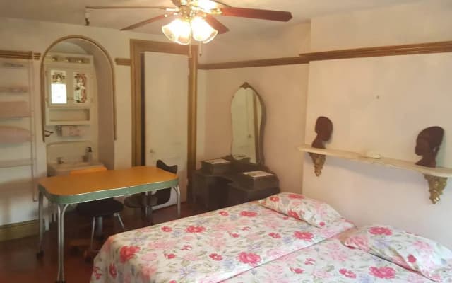 Illumination Bed & Breakfast - photo 5