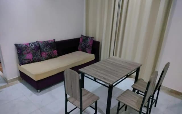 Corniche Hotel Apartments - photo 4
