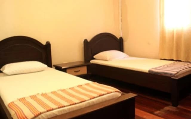 Green Village Pasir Salak Eco River Resort - photo 4