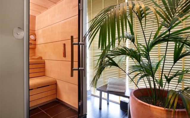Radisson Blu Hotel, Nice - photo 2