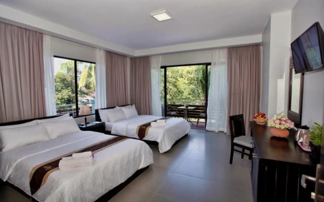 Minea D' Angkor Boutique - photo 4