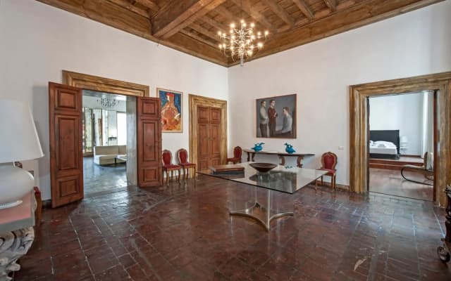 Ancient Palace In Downtown Rome - photo 2