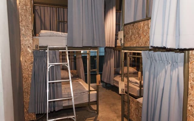 Zhelter'BKK - Hostel - photo 4