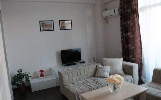 Apartment on Kuchishvili Str. - photo 2