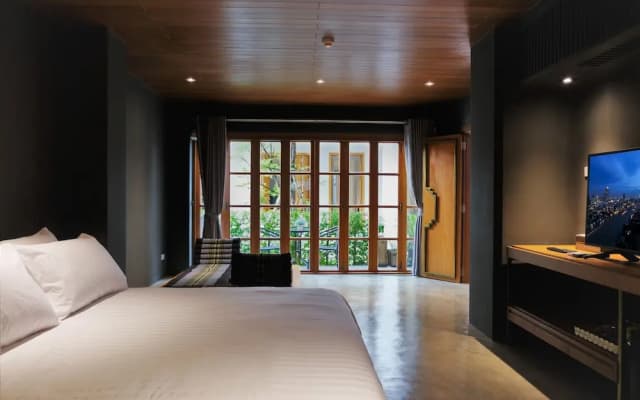 Vali Villa Bangkok - photo 4