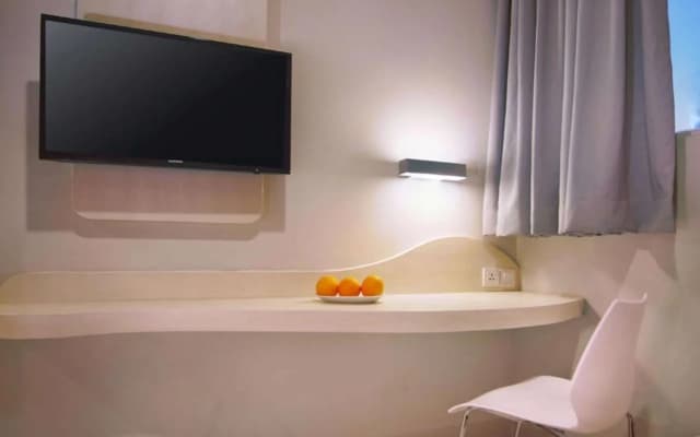 favehotel Gatot Subroto - photo 5