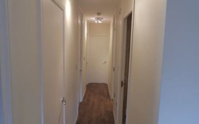 Acacia Road Apartment - photo 5