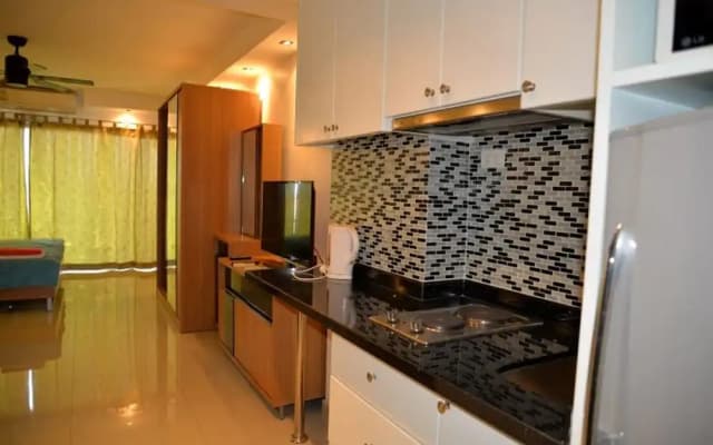 Pattaya Plaza Floor 6 - photo 3