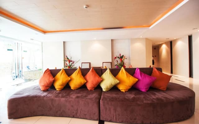 Hyde Park Residence by Pattaya Sunny Rentals - photo 3