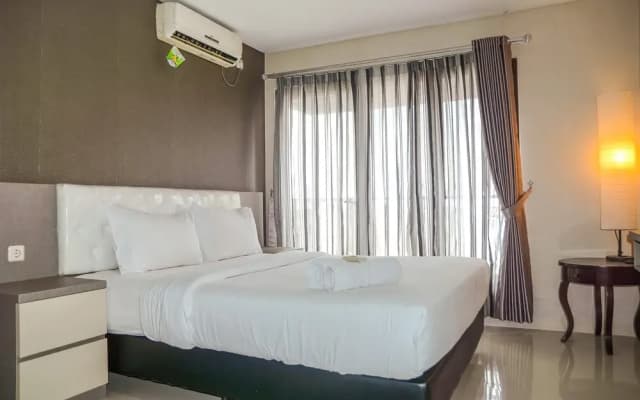 Best Choice 2BR Apartment at Tamansari Semanggi - photo 4