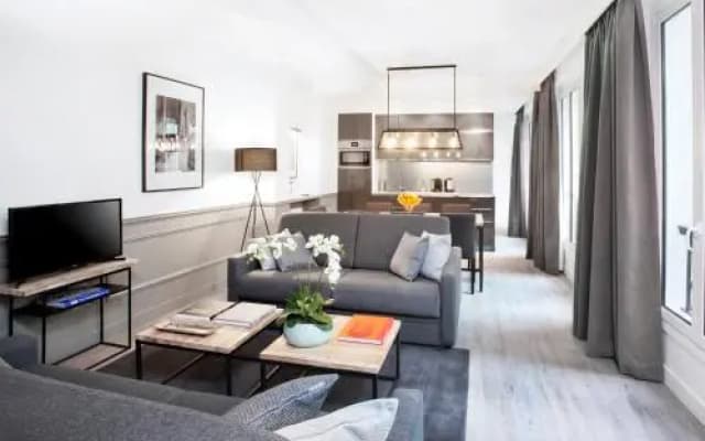 Luxury Le Marais - photo 3