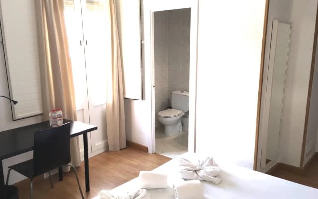 Hostal la Palmera - photo 2