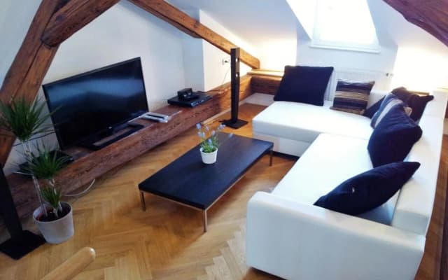 Old town square premium apartments - photo 2