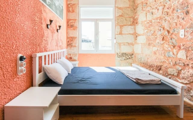 Modern Apartment With Roof Terrace in Athens - photo 3