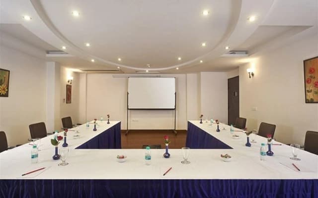 Hotel Saptagiri - photo 3