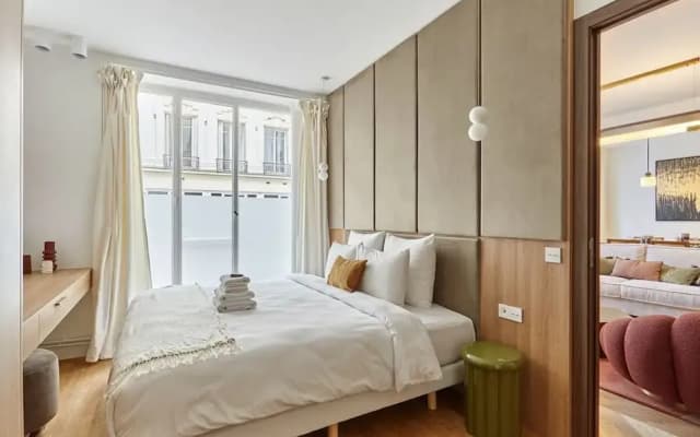 Exceptional Apartment With AC - Heart of Paris - photo 5