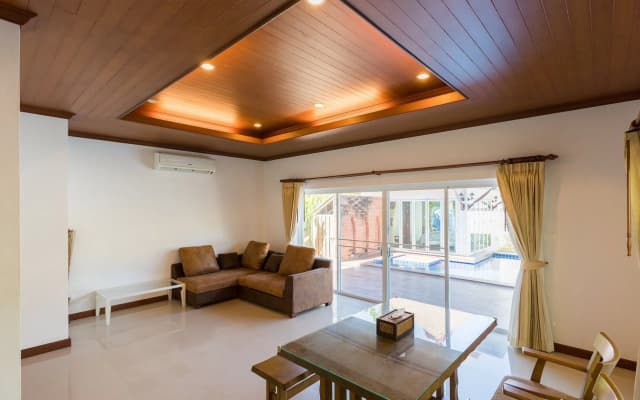 BaanManchusa Thai Villa - photo 2