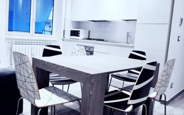 Lilian Home - photo 2