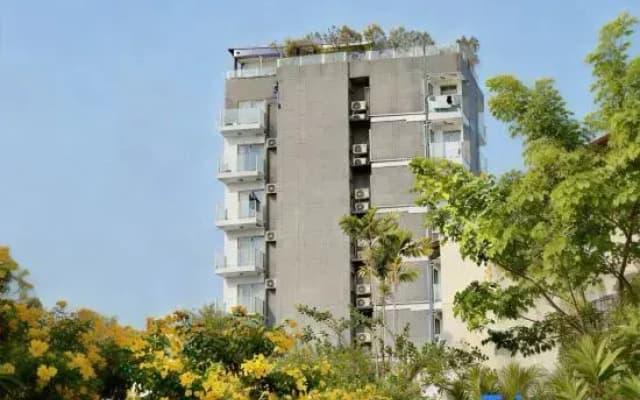 Pentafield City Residence - photo 3