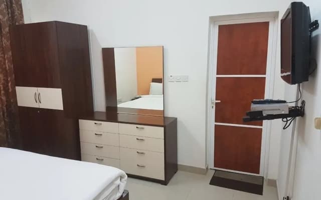 Danat Mazoon Hotel Apartments - photo 2