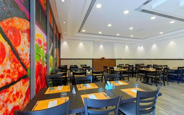 TIME Moonstone Hotel Apartments - photo 5
