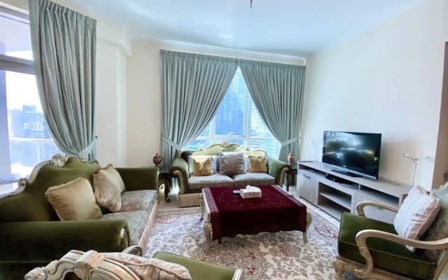 Luxury 2BR Apartment with partial Marina views - photo 4