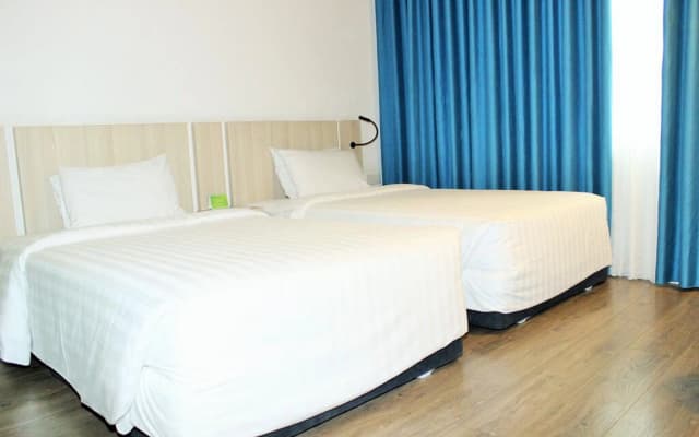 Liberty Hotel Saigon Greenview - photo 4