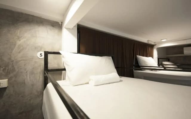 Oh Compound Hostel - photo 4