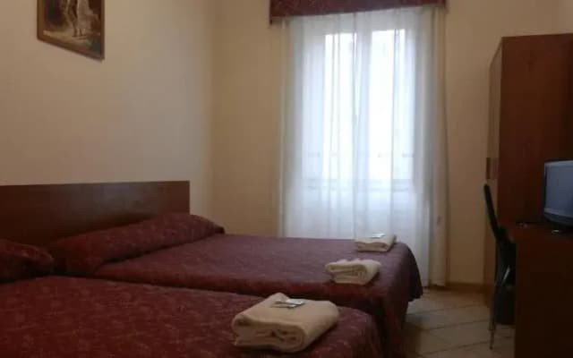 Panoramic Hostel - photo 2