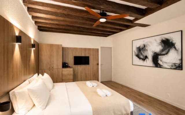 Lovely studio for 3 in the heart of the Marais - photo 2