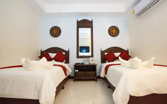 Chang Siam Inn - photo 4
