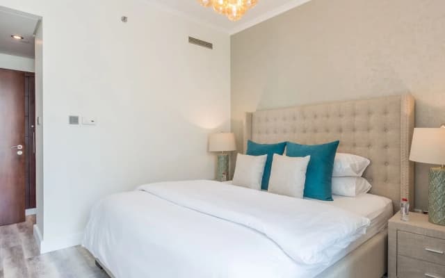 Boutique Living - Burj Views Downtown Dubai - photo 3