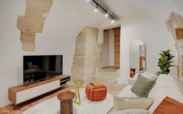 Magnificent Apartment With 2 Living Rooms - 1bd/6p - Notre-dame Paris - photo 2