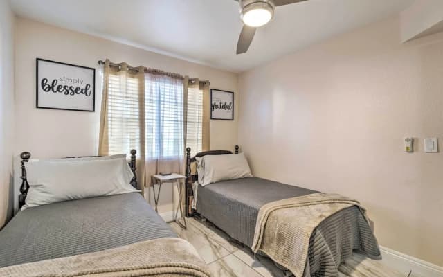 Seasonal Pool & Spa: Las Vegas Pad, 11 Mi to Strip - photo 3