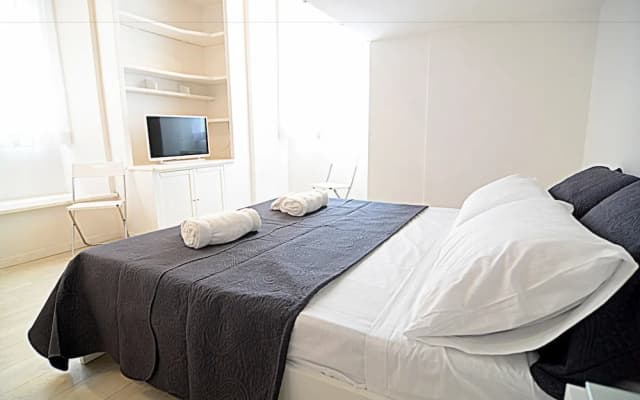 Vatican Luxury Apartment - photo 4