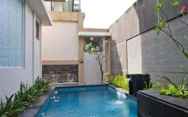 Sri Ratu - photo 3