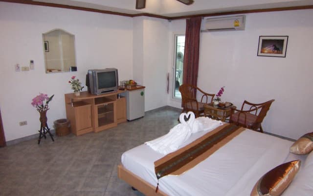 Hotel Orchid Residence - photo 2