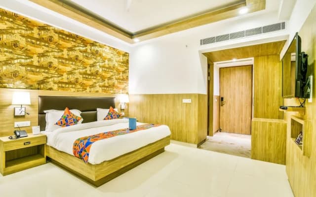 FabHotel Salt - photo 4