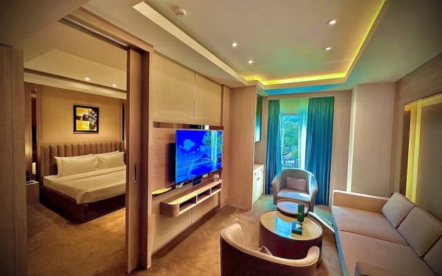Aster Grand By Zenq Saket - photo 3
