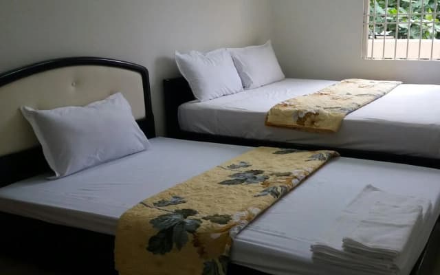 Blue River Motel - photo 3